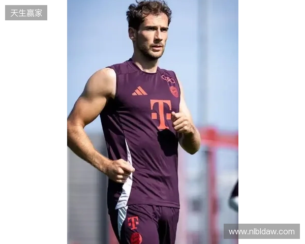 TZ：拜仁考虑回购后腰阿塞科替格雷茨卡，他被称作身体怪兽