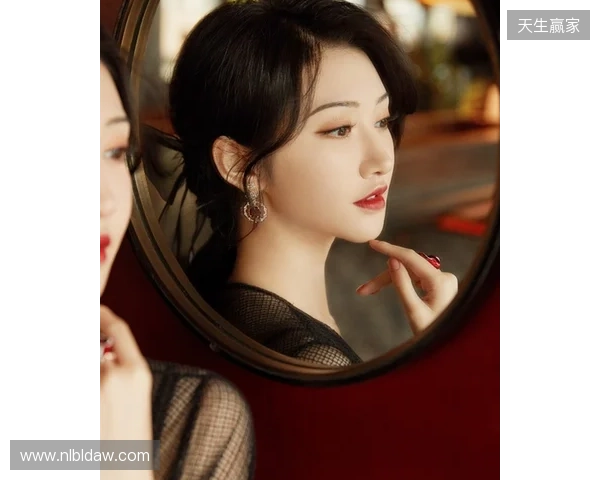 官方：武汉三镇后卫肖开提江·塔依尔再次租借加盟南京城市