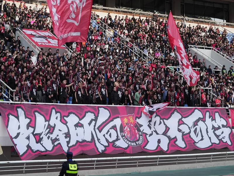 冬训期间最后一场热身赛，辽宁铁人5-1击败暖武里联队